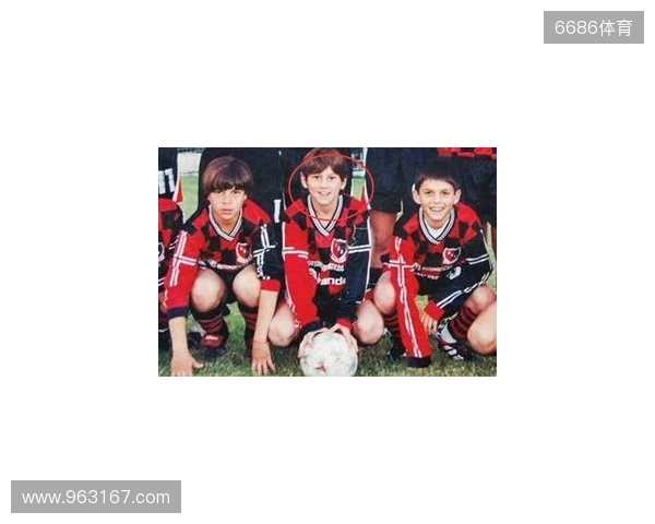 埃尔切老板:阿根廷的到来是巧合,球队随时为梅西敞开大门 埃尔切老板:阿根廷的到来是巧合,球队随时为梅西敞开大门